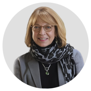 Headshot of Rozanne Andersen, Vice President and Chief Compliance Officer of Finvi